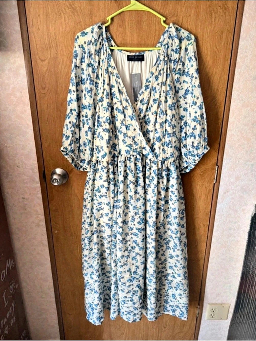 Lane Bryant Floral Midi Dress in Cream & Blue Size 16 NWT